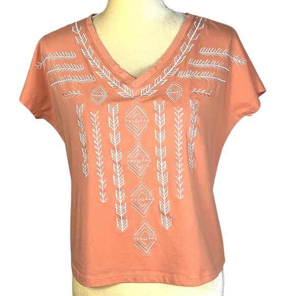 Ariat Women’s Blouse Coral‎ / Peach Embroidered V-Neck Summer Travel Size Medium - Picture 7 of 11